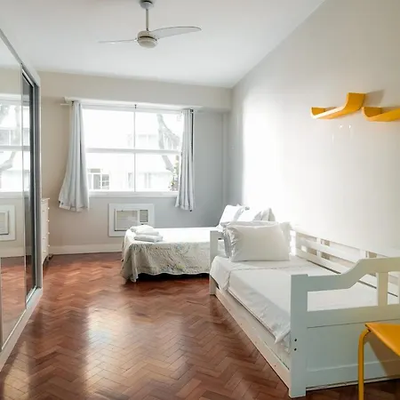 Apartamento Confortavel Na Quadra Da Praia